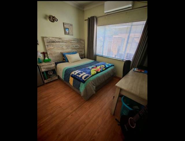 3 BEDROOM HOUSE FOR SALE IN MOREGLOED